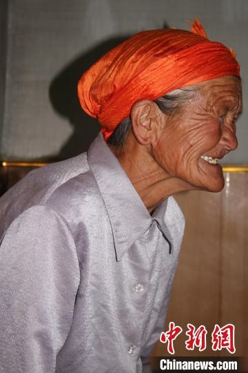 薩仁托婭拍攝的“草原母親”?！∷_仁托婭供圖