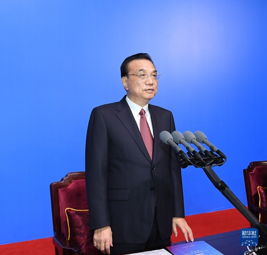 9月27日晚，中華人民共和國第十四屆運(yùn)動會在陜西西安閉幕。中共中央政治局常委、國務(wù)院總理李克強(qiáng)出席閉幕式并宣布運(yùn)動會閉幕。新華社記者 申宏 攝