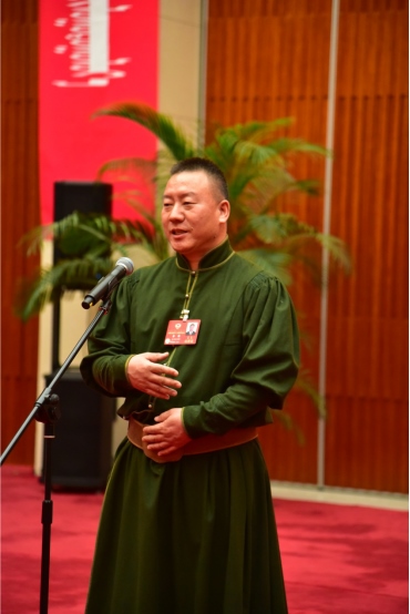 內(nèi)蒙古兩會 “委員通道dierchang2884.png