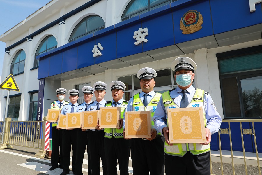 1632144123848304.jpg 7O5A5005.jpg