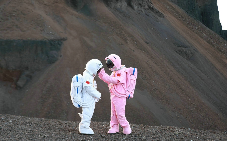 1729583775124404.jpg 1718006437107183.jpg