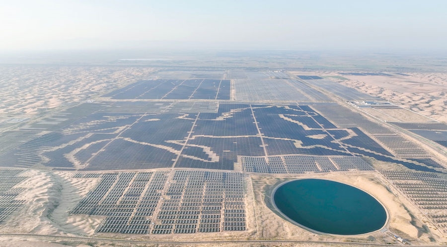 不一樣的內(nèi)蒙古 | 內(nèi)蒙古達拉特旗“光伏長城”年發(fā)“綠電”20億度