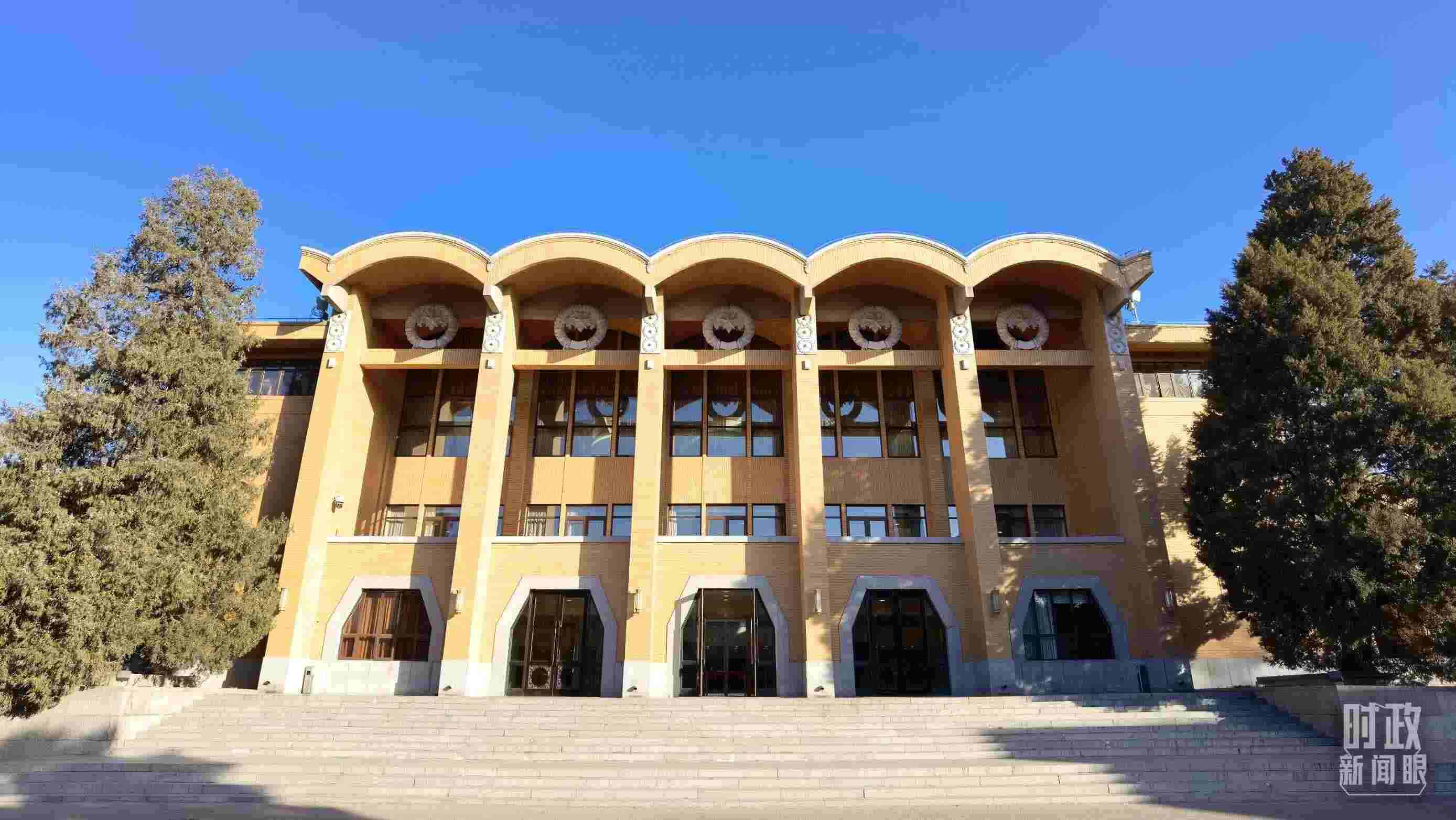 △2023年3月1日，中央黨校建校90周年慶祝大會在這里舉行。（總臺央視記者石丞拍攝）