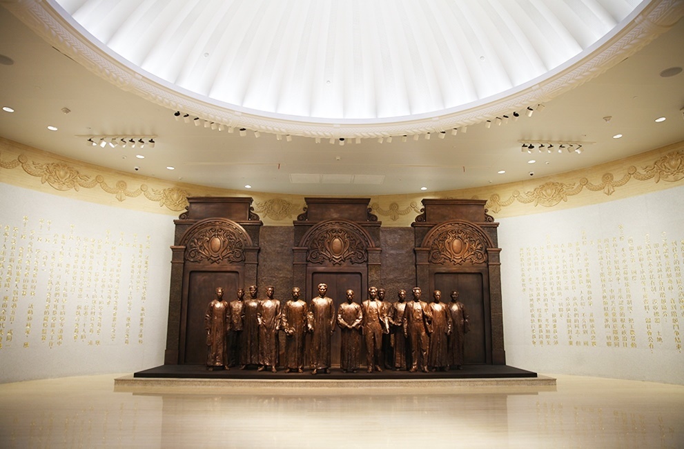 中共一大紀念館序廳。人民網(wǎng)記者 楊文全攝