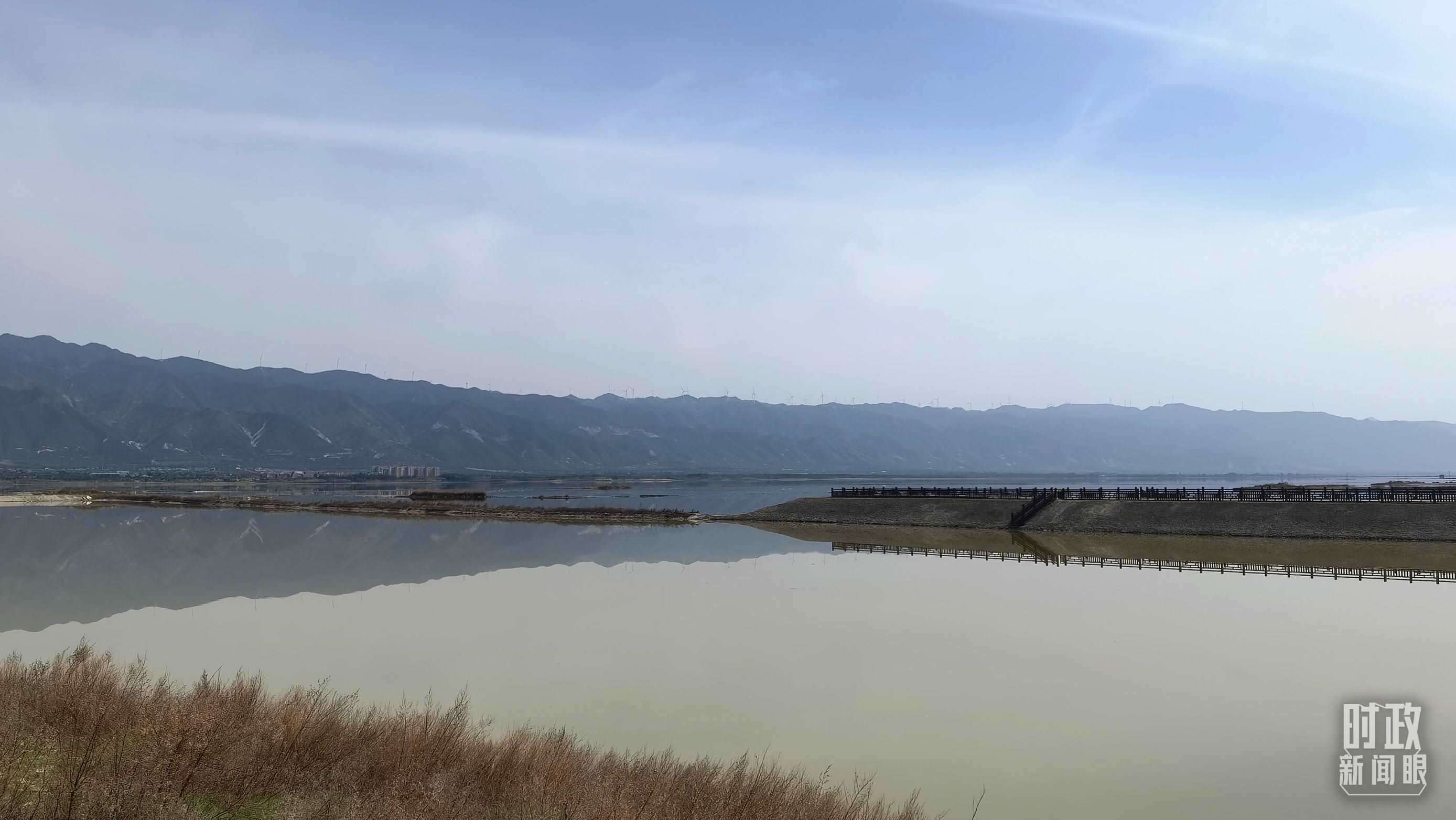 △運(yùn)城鹽湖。（總臺央視記者馬亞陽拍攝）