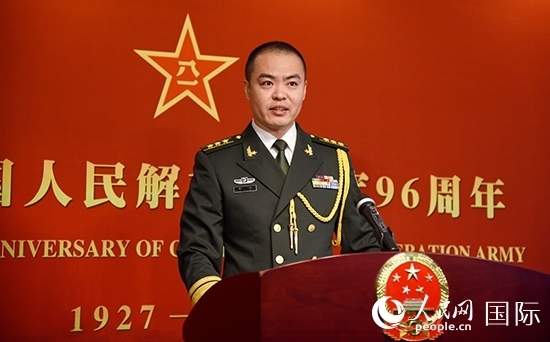 中國駐瑞典大使館李珂副武官致辭。人民網記者 殷淼攝