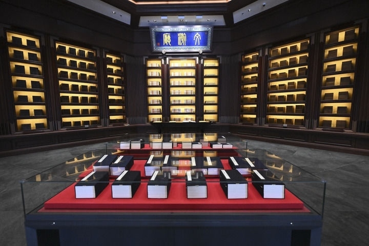 這是2023年5月拍攝的中國國家版本館中央總館文瀚廳。新華社發(fā)