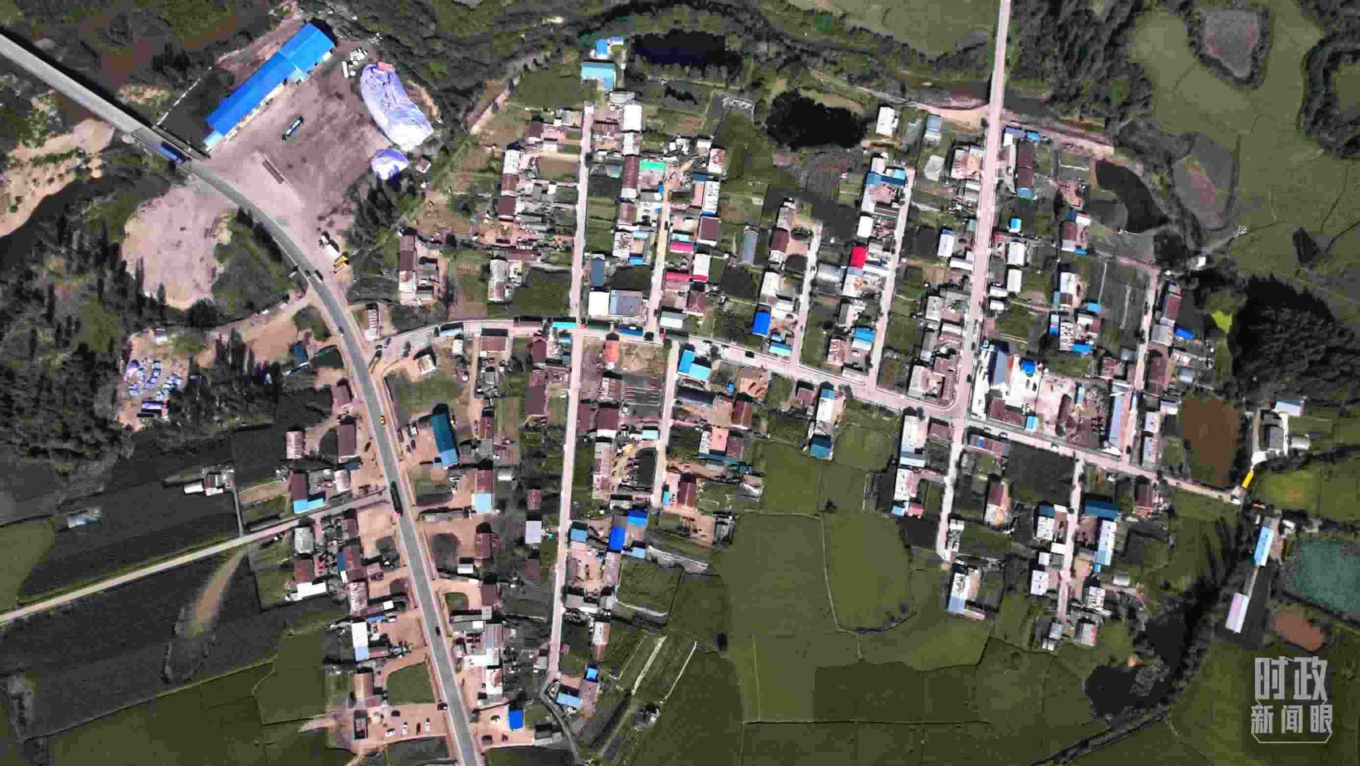 △9月7日，龍王廟村航拍。（總臺(tái)國(guó)廣記者李晉拍攝）