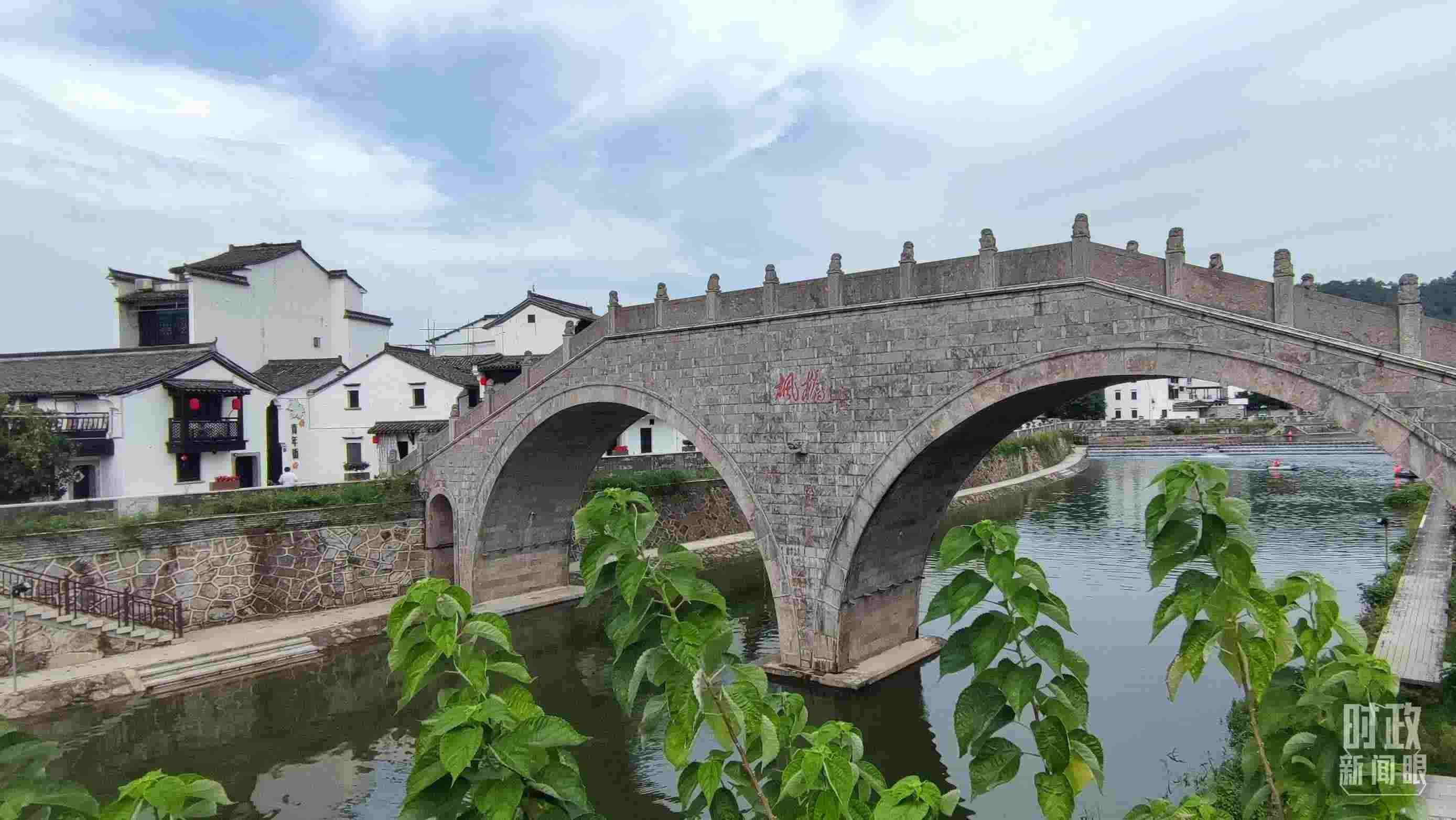 △楓橋古鎮(zhèn)。（總臺(tái)央視記者耿小龍拍攝）