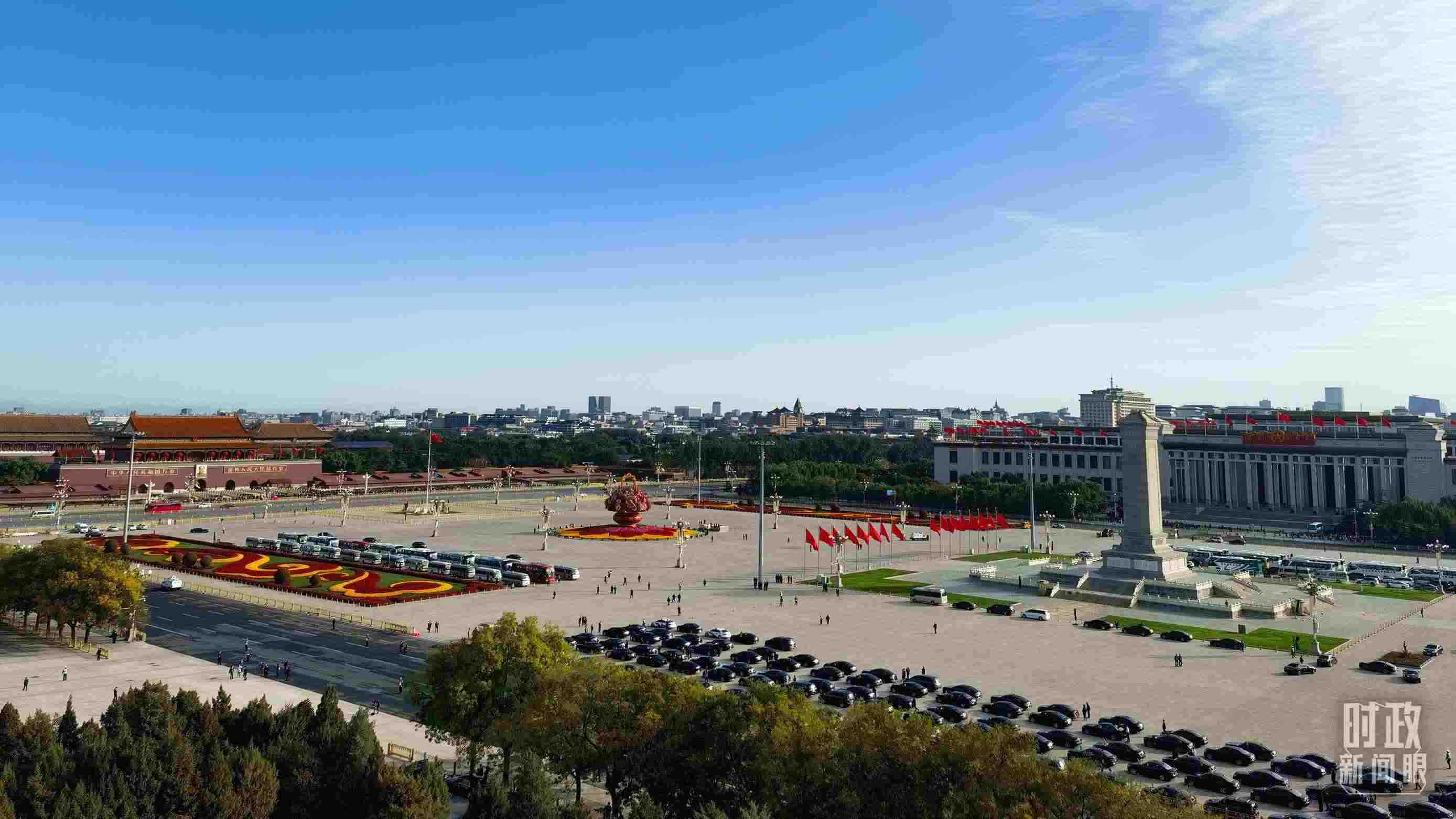 △18日的天安門廣場(chǎng)。（總臺(tái)央視記者周志國(guó)拍攝）