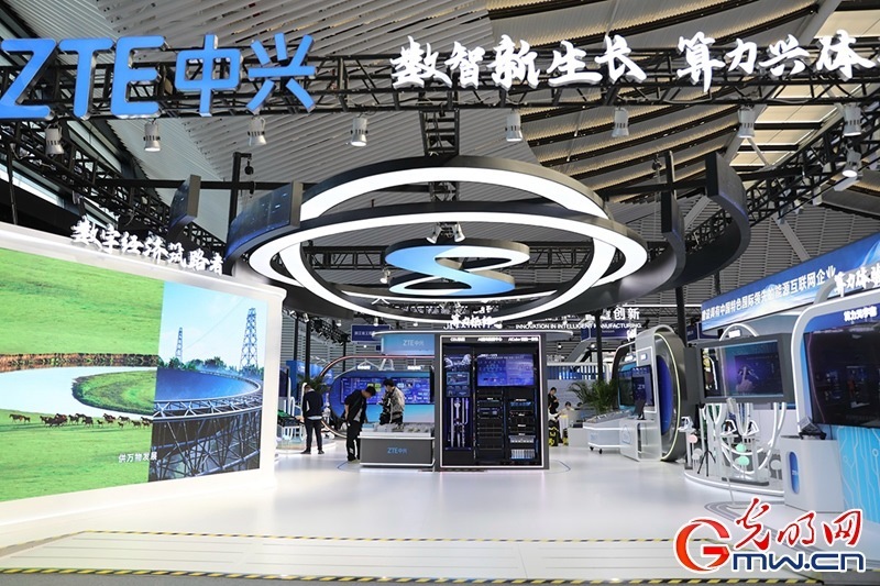 【烏鎮(zhèn)鏡像】“互聯(lián)網(wǎng)之光”博覽會:黑科技展示“智”造魅力