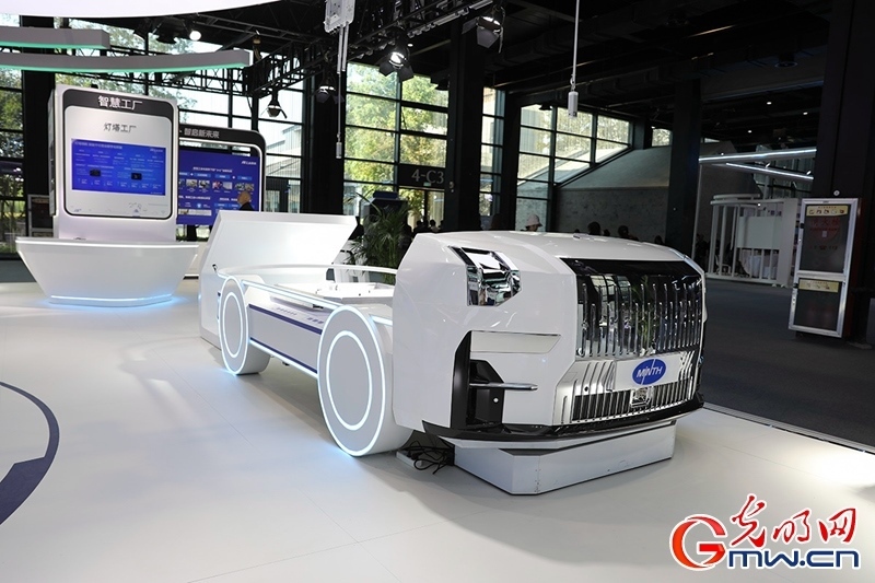 【烏鎮(zhèn)鏡像】“互聯(lián)網(wǎng)之光”博覽會:黑科技展示“智”造魅力