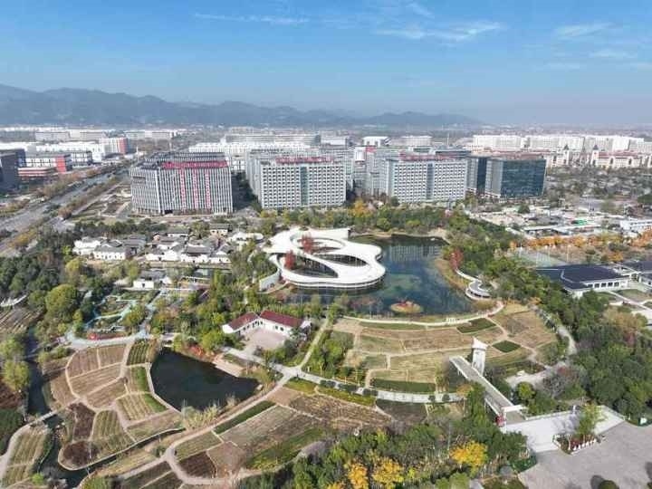 有機更新后的義烏城西街道橫塘村俯瞰圖。義烏城西街道供圖