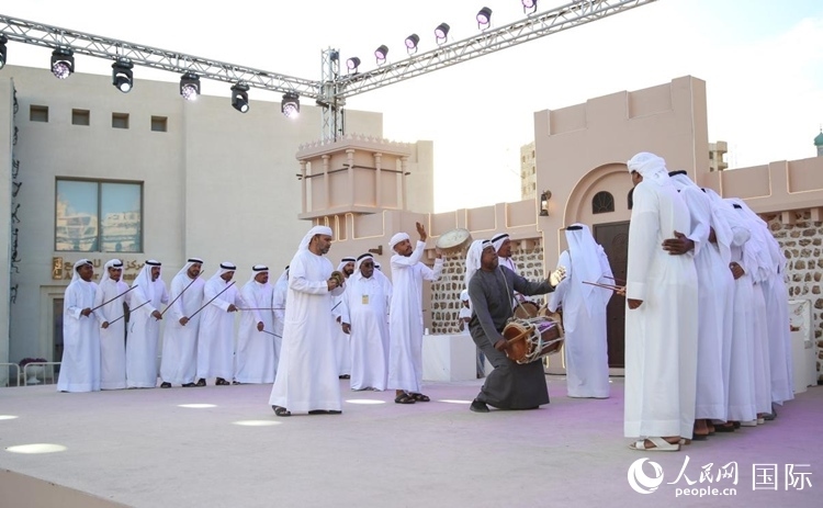 阿拉伯歌舞表演。人民網(wǎng) 塔里克·易卜拉欣攝