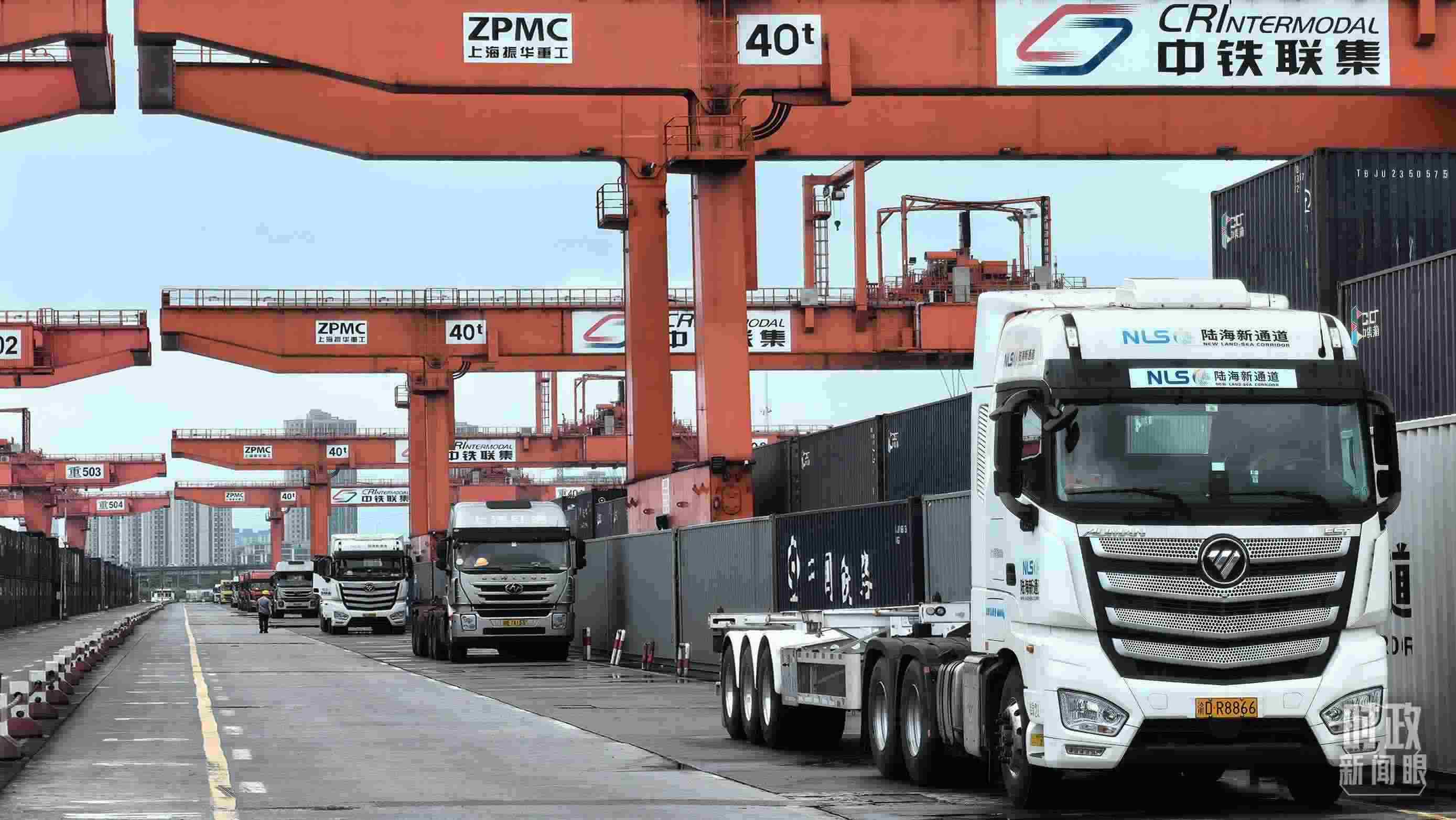 △重慶國際物流樞紐園區(qū)。（總臺央視記者趙化拍攝）