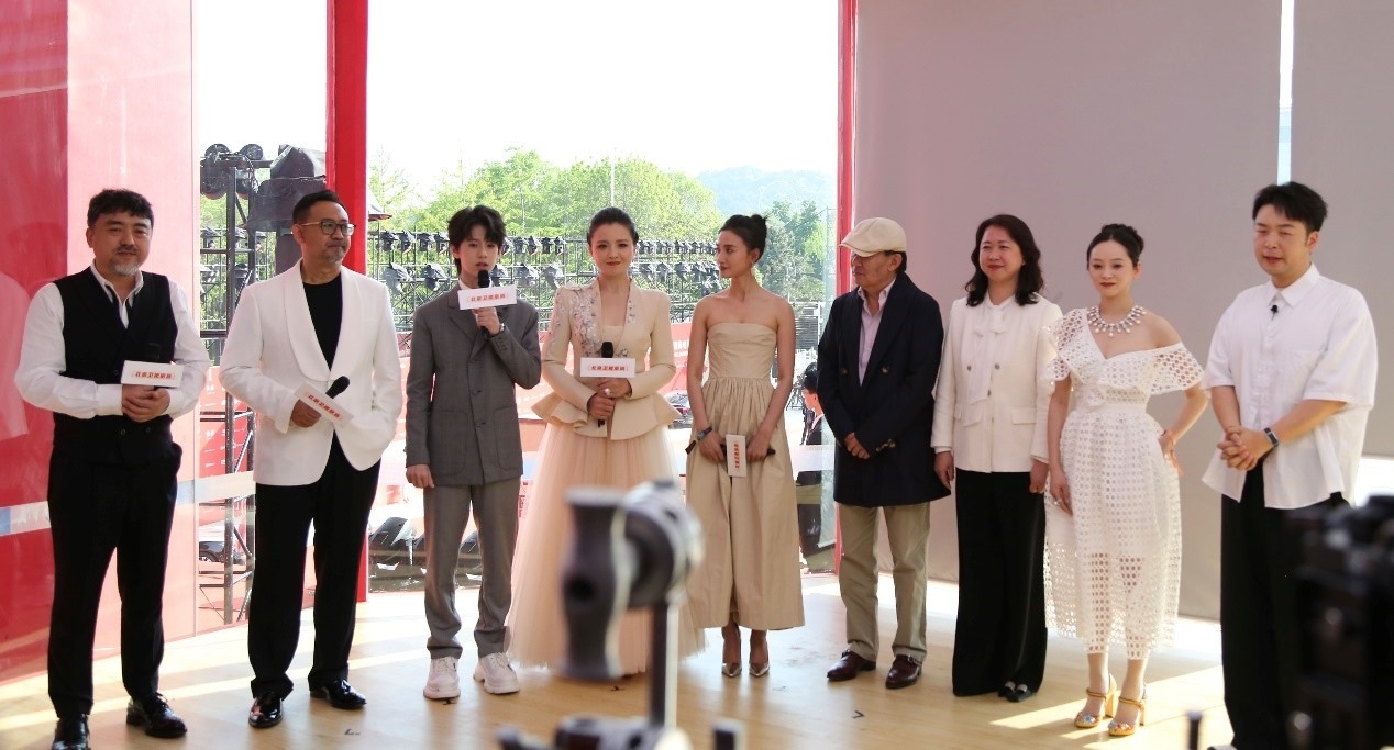 “品牌助力電影”公益直播活動現(xiàn)場。主辦方供圖