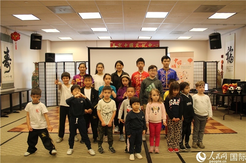 2、此次活動是在美京中國文化中心舉辦的“中國城里品中國”系列文化活動之一。 伊莎貝爾·羅德里格斯攝