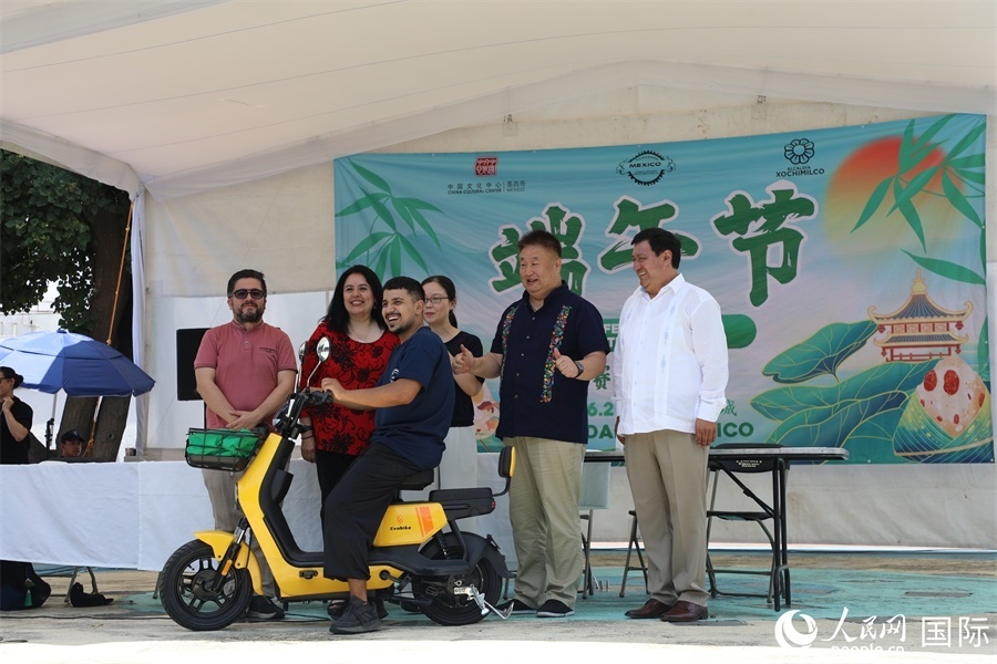 活動(dòng)現(xiàn)場(chǎng)。人民網(wǎng) 埃內(nèi)斯托·多明戈斯攝