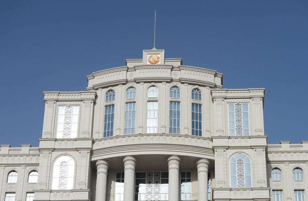 這是在杜尚別拍攝的塔吉克斯坦政府大樓。