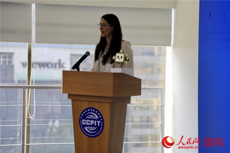 墨西哥外貿、投資和技術委員會總經理蘇珊娜·杜克發(fā)表講話。人民網 埃內斯托·多明戈斯攝