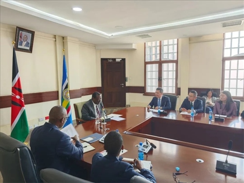 （座談會現場。駐肯使館供圖）