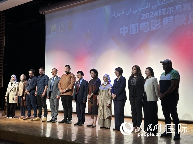 中阿兩國官員、電影行業(yè)從業(yè)者、媒體代表等出席開幕式 郝瑞敏攝