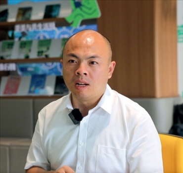 采訪對(duì)象：湖州市安吉縣天荒坪鎮(zhèn)余村村黨支部書記、村委會(huì)主任汪玉成