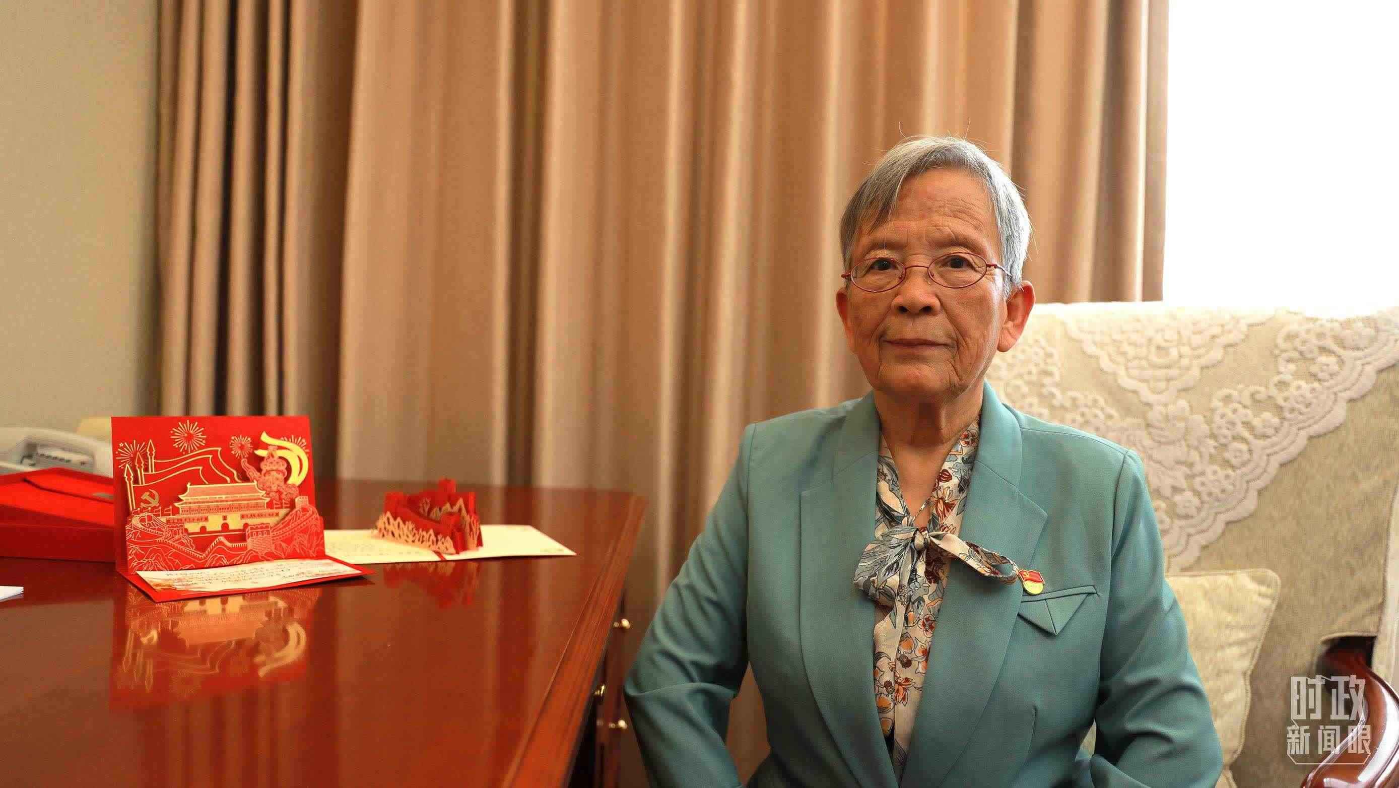 “人民醫(yī)護(hù)工作者”國家榮譽(yù)稱號(hào)獲得者路生梅。（總臺(tái)央視記者姚瑤拍攝）