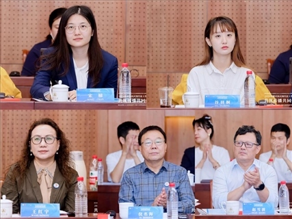 與會(huì)嘉賓。中國傳媒大學(xué)供圖