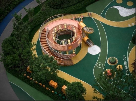 改造后的中鐵臻庭小區(qū)森林樹屋。 王碩敏 攝