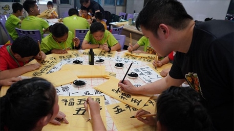 書法教學。主辦方供圖