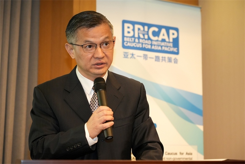 鄭學方作主旨演講。主辦方供圖