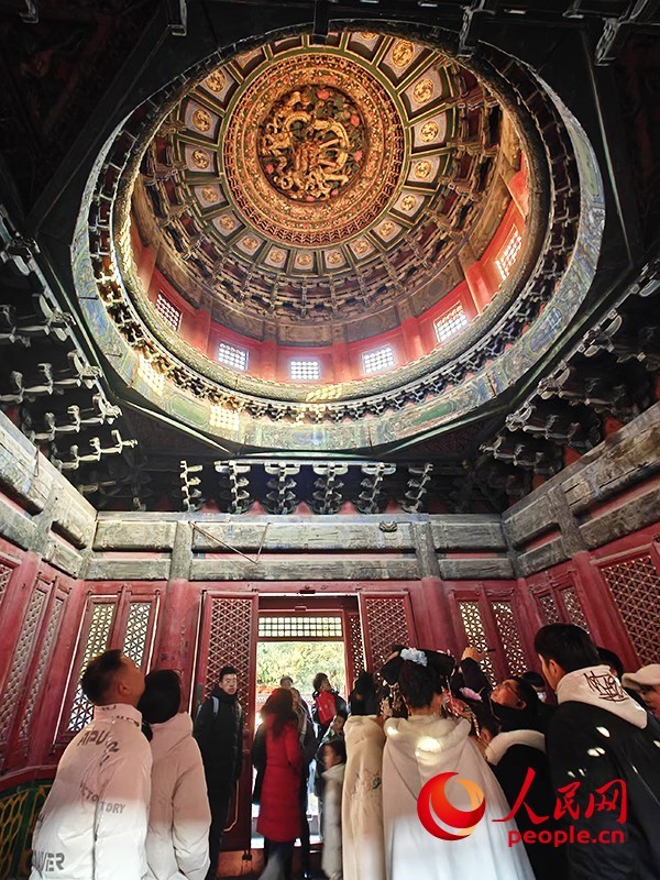 2025年1月，游客正在故宮博物院參觀。人民網(wǎng)記者 韋衍行攝