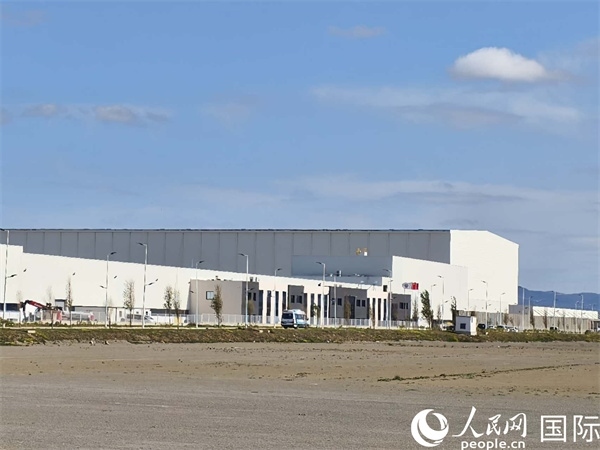 科技城內(nèi)已經(jīng)建成的工廠。人民網(wǎng)記者 黃培昭攝