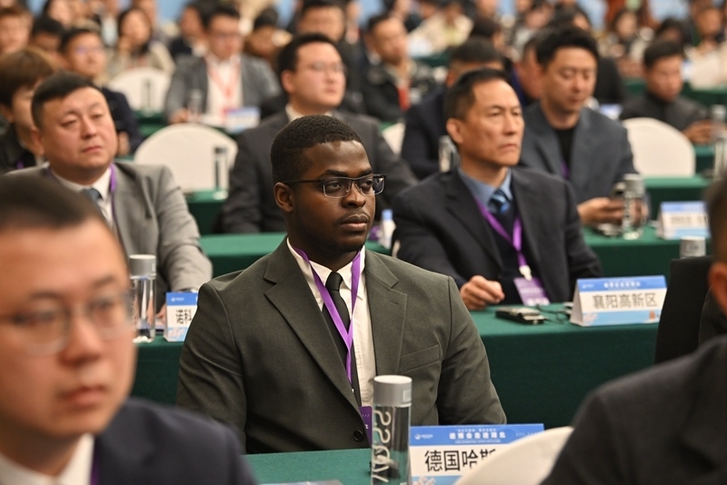 外企代表參加“進(jìn)博會(huì)走進(jìn)湖北”活動(dòng)主題推介會(huì)。人民網(wǎng)記者 翁奇羽攝