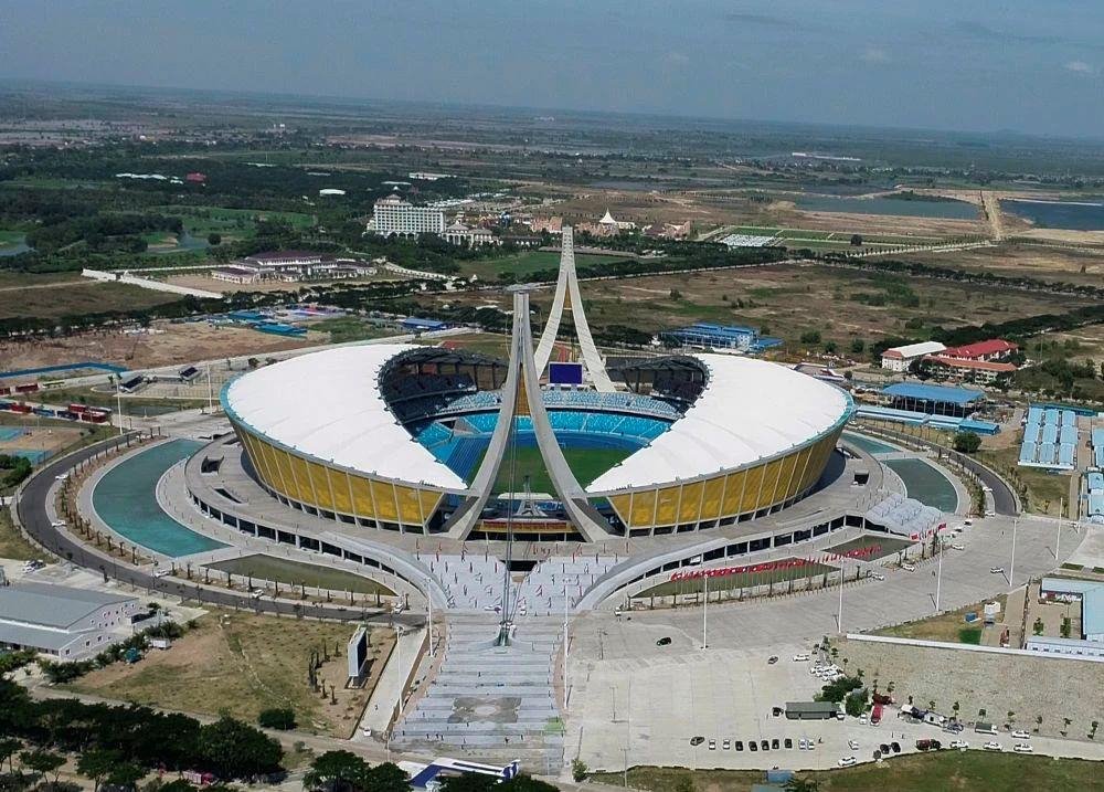 由中國(guó)援建的柬埔寨國(guó)家體育場(chǎng)項(xiàng)目于2021年12月18日正式啟用。