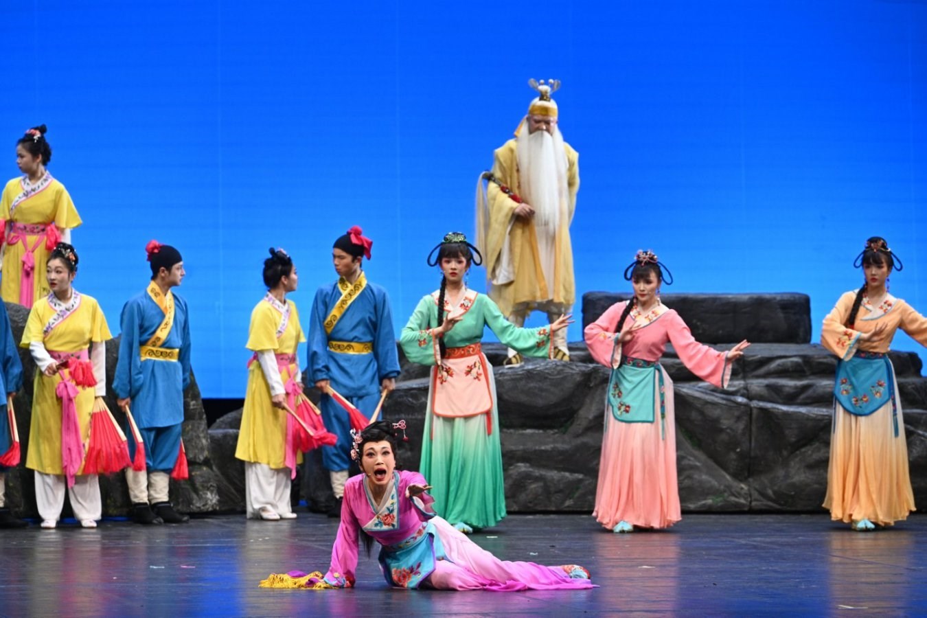 《七妹與蛇郎》演出劇照。國家大劇院供圖