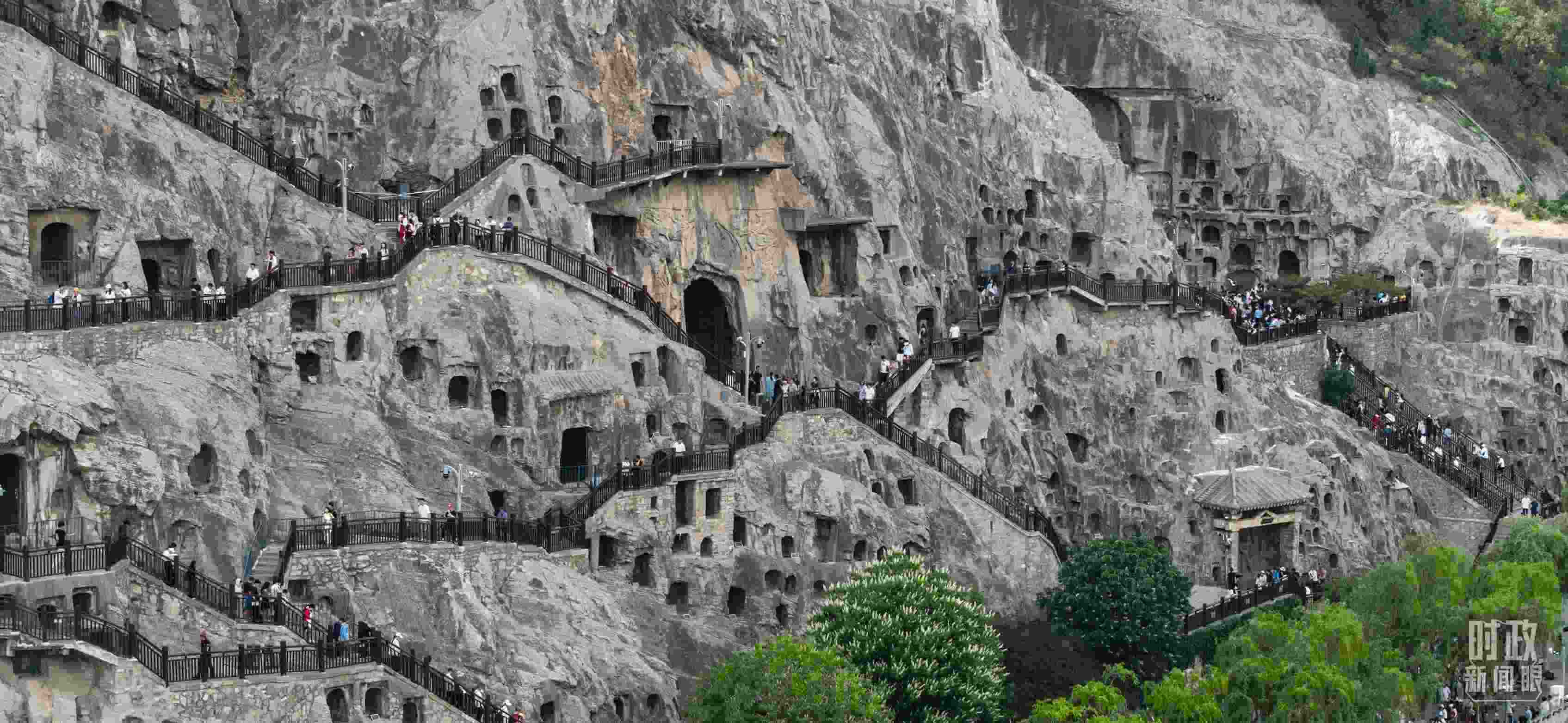 △龍門石窟。（總臺國廣記者李晉拍攝）