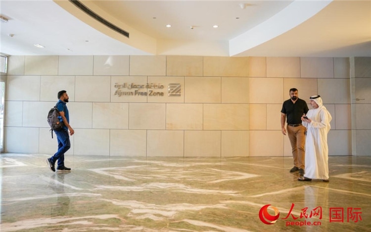 阿治曼自由區(qū)始建于1988年，阿治曼中國城設(shè)立于自由區(qū)內(nèi)。人民網(wǎng) 塔里克·易卜拉欣攝