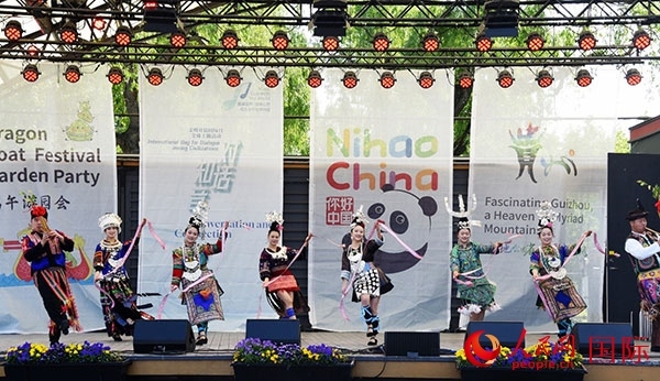 舞蹈《迎客歌》。人民網(wǎng)記者 殷淼